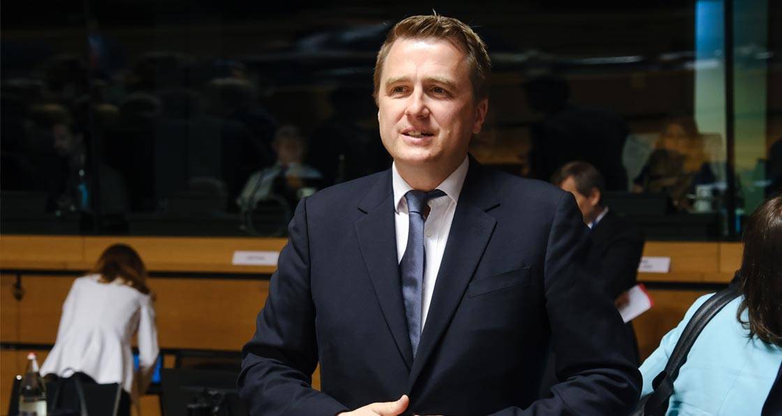 Housing minister calls for faster retrofit to shield homes from energy shocks