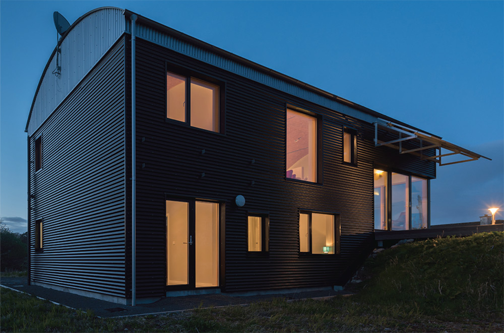 The barrel-roof was inspired by the surrounding agricultural buildings and helps to minimise the height of the house without sacrificing the views over Galway Bay