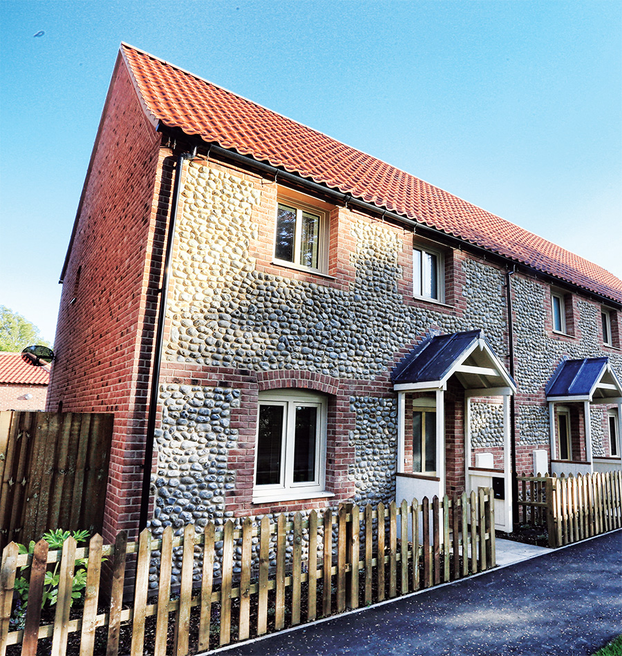 Passive fishermans cottages on Norfolk 02