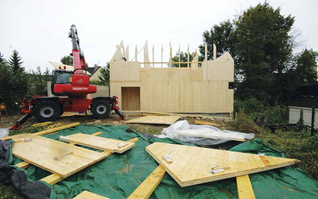 Timber structure coming together onsite